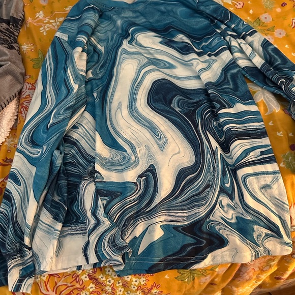 Blue and White Swirl Long Sleeve Shirt - Picture 1 of 4
